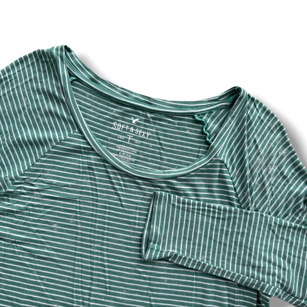 American Eagle Soft & Sexy Women's Sm Green White Striped Raglan Long Sleeve Tee